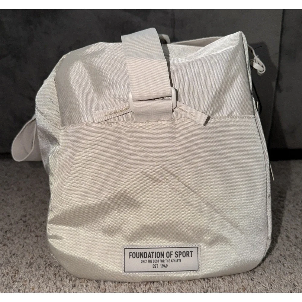 adidas Alumina / Beige‎ Unisex Lounge Duffel (5158448) NWT